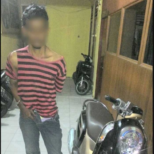 Penjambret Amatiran Ini Gagal Kabur Setelah Diuber Warga, Saat Ketangkap Malah Nggak Ngaku