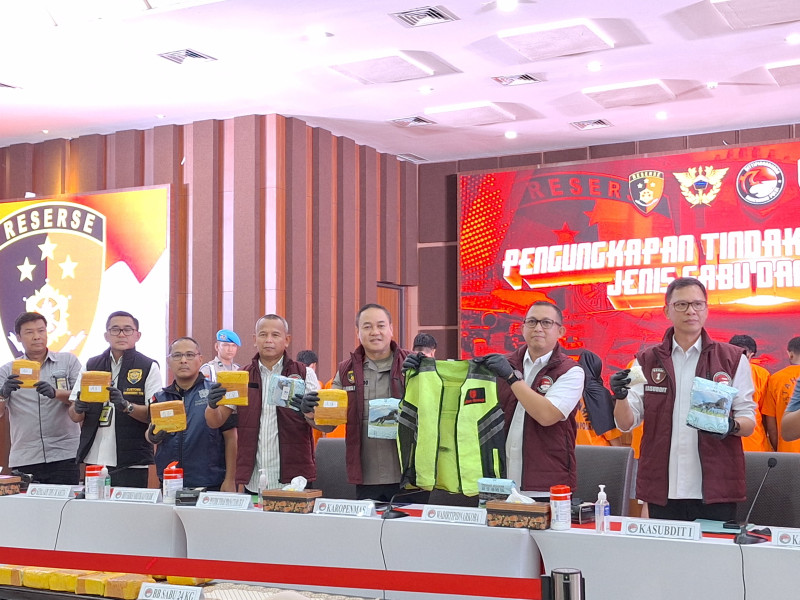 Buntut Karyawan Terlibat Narkoba, Menhub Diminta Mencabut Izin Operasional Maskapai Pesawat Lion Air