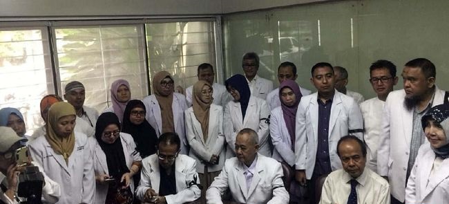 Komunitas Dokter Serukan Bendera Setengah Tiang Pemilu 2019