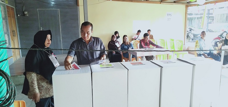 Rekap Suara Di KPU Rohil Diperkirakan Awal Mei 2019 