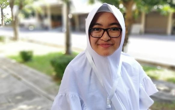 Kebanggaan Azka Jadi Calon Haji Termuda dari Surabaya