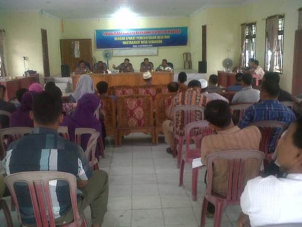 Kapolsek Mandau Ajak Warga Sebangar Cegah Kenakalan Remaja