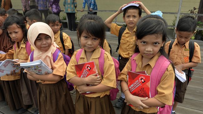 Tips untuk Guru dalam Mengatasi Kesulitan Belajar Siswa 