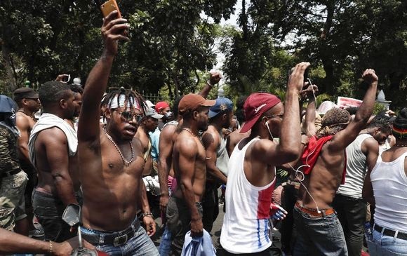 Masyarakat Gelar Demo Minta Kominfo Buka Akses Internet Papua 