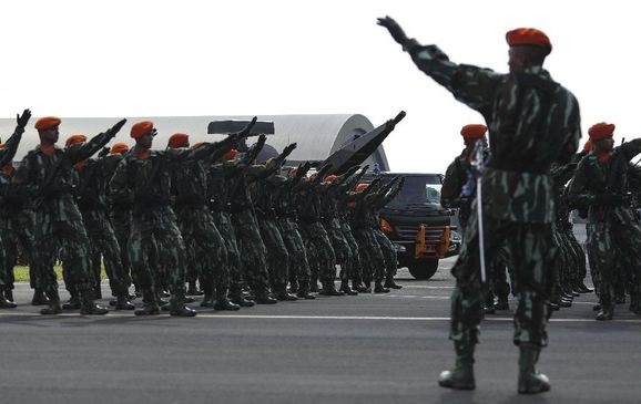 Prajurit TNI AU Juara Tinju Kelas Dunia Usai Pukul KO Ronde 4 