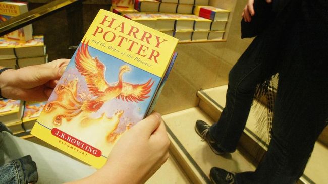 Sekolah di AS 'Singkirkan' Harry Potter Karena Konten Sihir