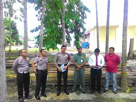 Diduga Dari Hutan Terbakar, Poles Meranti Amankan Puluhan Kubik Kayu Hasil Ilog 