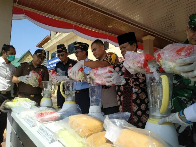 Musnahkan 11,8 Kg Sabu dan 24 Ribu Pil Ekstasi,  Kapolres Bengkalis: Ini Musuh Kita Bersama