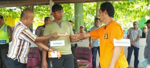 Jalani Rekonstruksi, Abeng Tewaskan Centeng Pasar Dupa Dalam 3 Gerakan