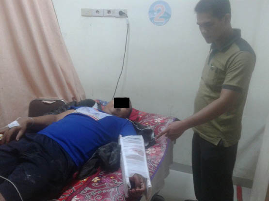 Diduga Tak Senang Istri Diganggu, Pria di Ujungbatu Rohul Bacok Tetangga 