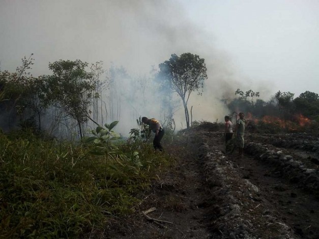 Bakar Lahan, Warga Kampar Dijebloskan ke Tahanan Polsek Bangkinang Kota 