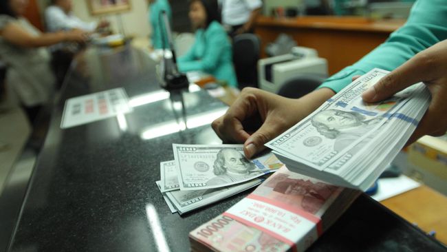 Terpidana BLBI, Eks Jaksa Urip Tri Gunawan Bebas Bersayarat 