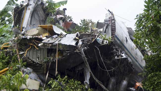 Pesawat Kargo Jatuh di Sudan Selatan, 41 Tewas