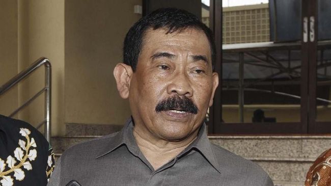 Polri Tangguhkan Penahanan Eks Danjen Kopassus Soenarko