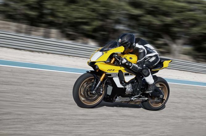 Yamaha YZF-R1 Speedblock Livery, Ikut Balap Ketahanan 24 Jam 