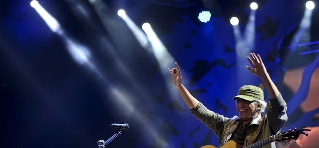 Kejutan Iwan Fals dan Kritik Sosial di Synchronize Fest 2019 