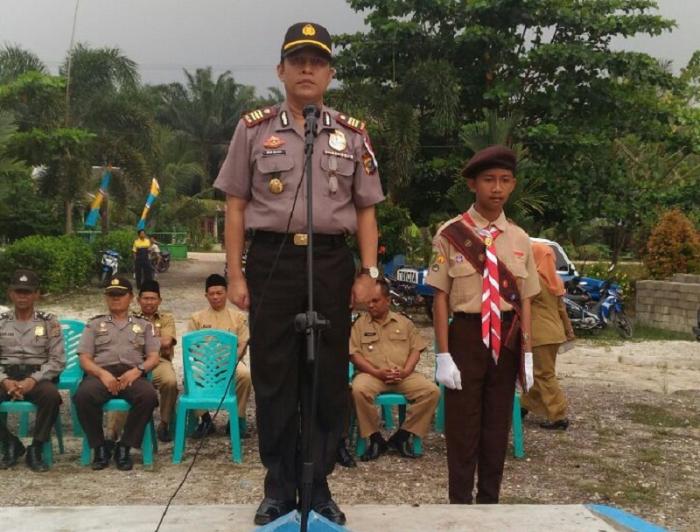 Polsek Tapung Hilir Kampar Gelar Upacara 