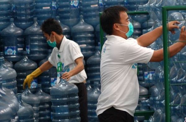Terbukti Monopoli, AQUA Didenda Rp 13,8 Miliar