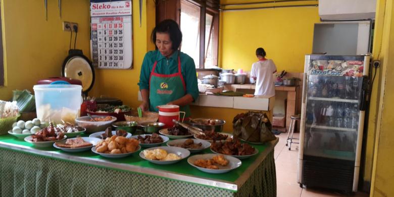 Pecel 99 Madiun Digandrungi Artis hingga Presiden 