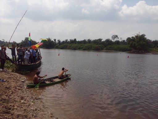 Camat Tanah Putih Resmikan Perlombaan Pacu Jalur IPSTB 
