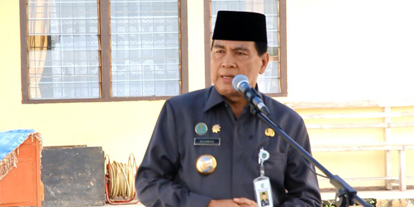 Bupati Rohul : Akibat Asap, Saya Khawatir Dengan Generasi Penerus Dimasa Depan