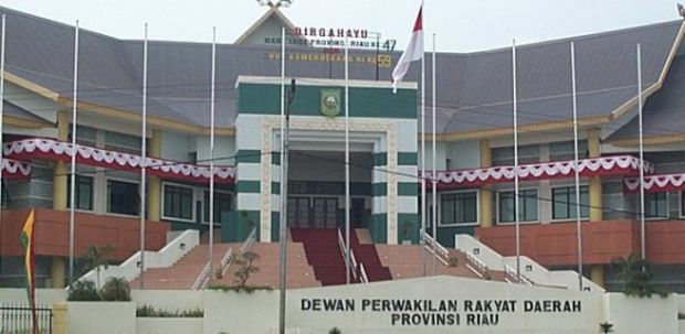 Sempat Dibatalkan Gara-Gara Pimpinan DPRD Riau Tidak Hadir, Rapat Laporan Reses Kembali Dijadwalkan 