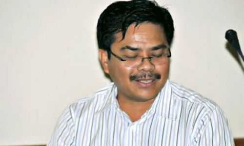 Usai Diperiksa, Mantan Anggota DPRD Riau Kirjuhari Langsung Ditahan KPK