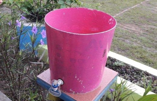 Kreatif, Ember Bekas Cat Disulap Jadi Wadah untuk Cuci Tangan di Dumai 