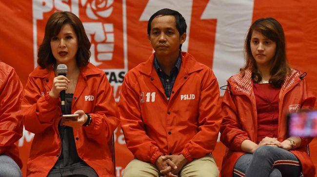 PSI Laporkan Akun Penyebar Hoaks Gambar Porno Grace Natalie 