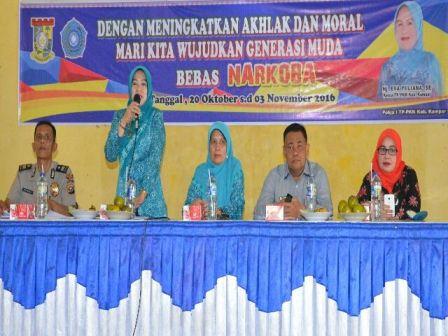 TP PKK Kampar Gelar Penyuluah Bahaya Narkoba ke Pelajar SMA