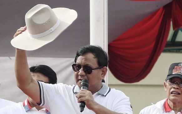 Takmir Keberatan Prabowo Salat Jumat di Masjid Kauman