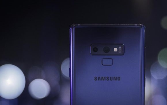 Jajal Samsung Galaxy Note 9, Ponsel Premium Penyuka Gim 