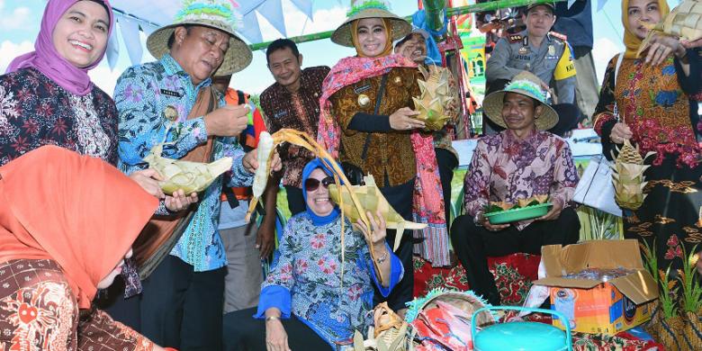 Festival Ketupat Lamongan Jadi Agenda Tahunan