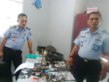 Petugas Lapas Rohul Sita 6 Ons Ganja dari Kamar Tahanan Narkoba 