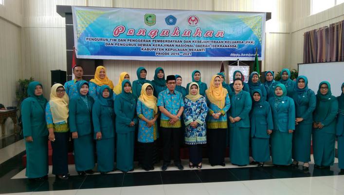 Pengurus PKK dan Dekranasda Meranti Masa Bakti 2016-2021 Resmi Dilantik 