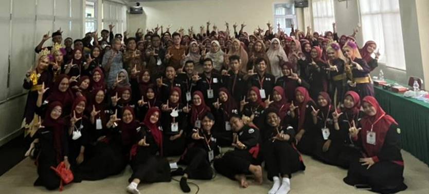 PBSI FKIP UIR Sambut Mahasiswa Baru