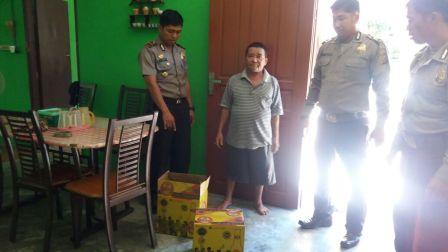 Polisi Sita Puluhan Botol Miras di Siak Kecil, Bengkalis 