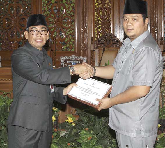 DPRD Setujui LPj APBD 2015