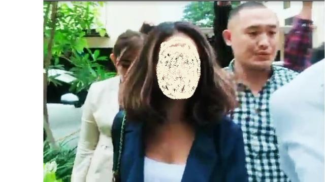 Usai Diperiksa 12 Jam, Artis VA Dilarikan ke Rumah Sakit Bhayangkara 