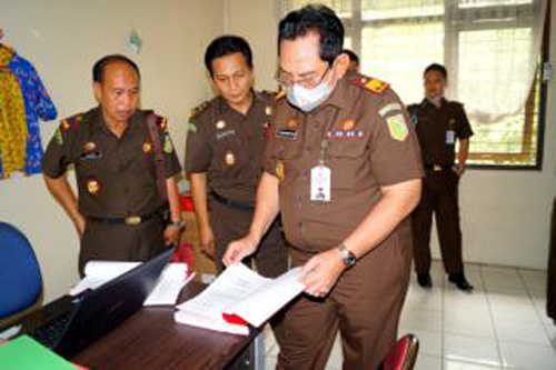 Kunker ke Kejari Pelalawan, Kajati Riau Ingatkan Jajarannya Profesional Dalam Tugas