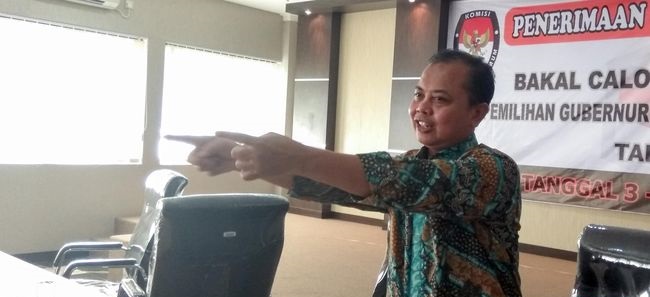 Datangi KPUD Jakarta, Calon Independen Cuma Bawa 200 KTP 