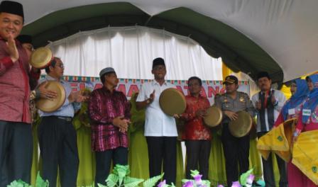 Bupati Rohil Buka Festival Nasyid se-Kecamatan Bagansinembah