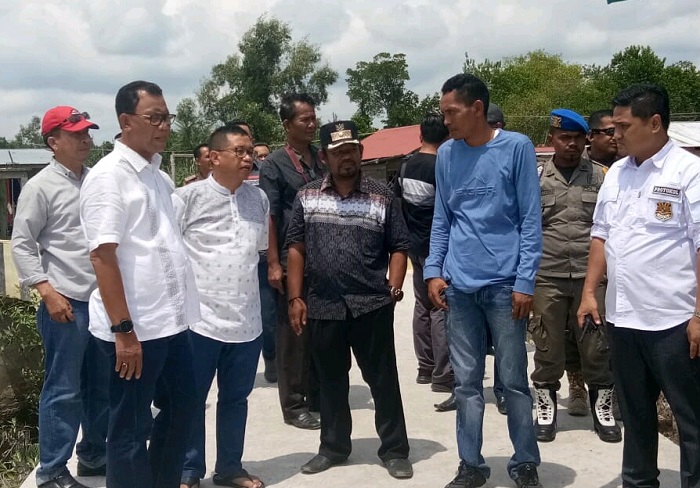 Bupati Rohil Dan Kajari Pantau Proses Pemilu di Kecamatan Sinaboi