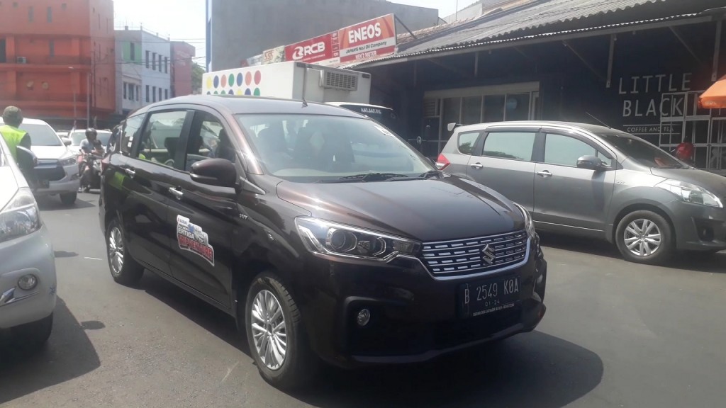 10 Teknik Eco-Driving yang Terbukti Bikin Bensin Irit