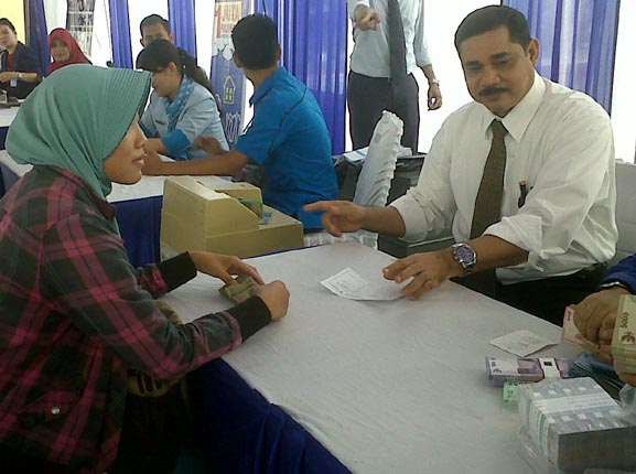 Resmi Dimulai, Masyarakat Dipersilahkan Tukar Uang Kecil di Layanan BI 