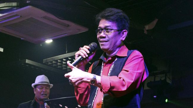 Masih di RS, Kondisi Eddy Silitonga Terus Membaik 