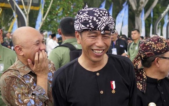 Jokowi soal Jalan 191.000 Km: Tak Percaya, Ukur Sendiri 