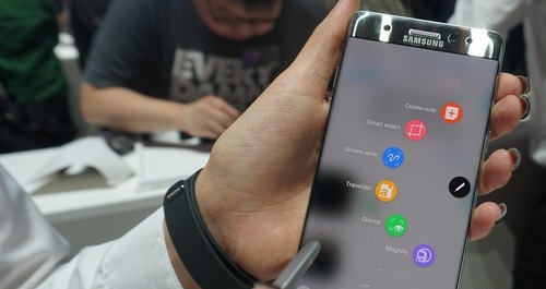 Pembuat Gorilla Glass Bela Galaxy Note 7 