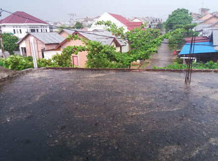 Alhamdulillah, Disertai Halilintar, Hujan Deras Guyur Bangkinang Kota 