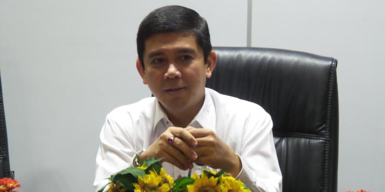 Geram PNS Bolos dan Titip Absen, Menteri Yuddy Wajibkan Pakai 